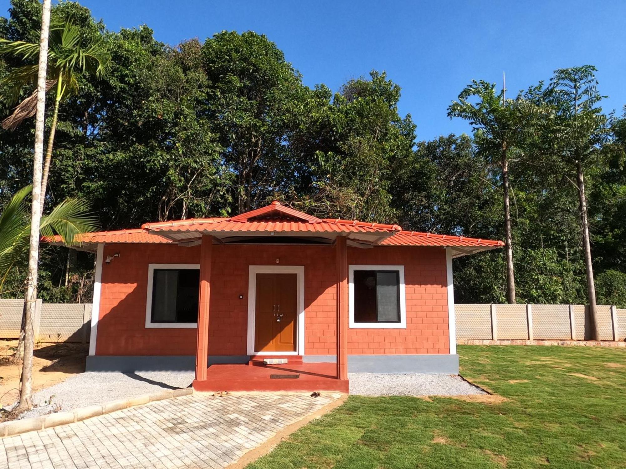 Hallimane Homestay 우두피 외부 사진